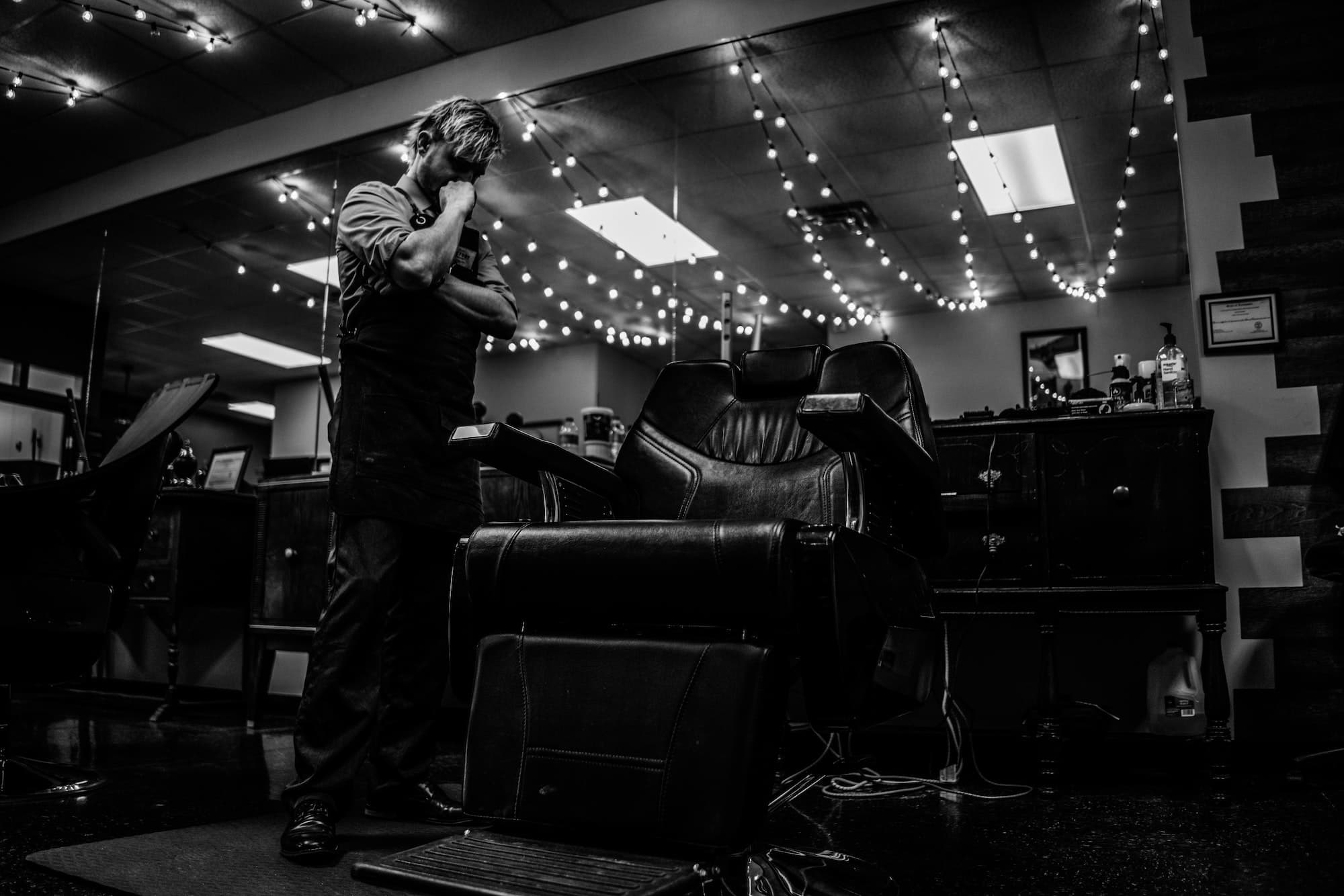 How Much To Tip A Barber Or Hairdresser Bookla s Blog