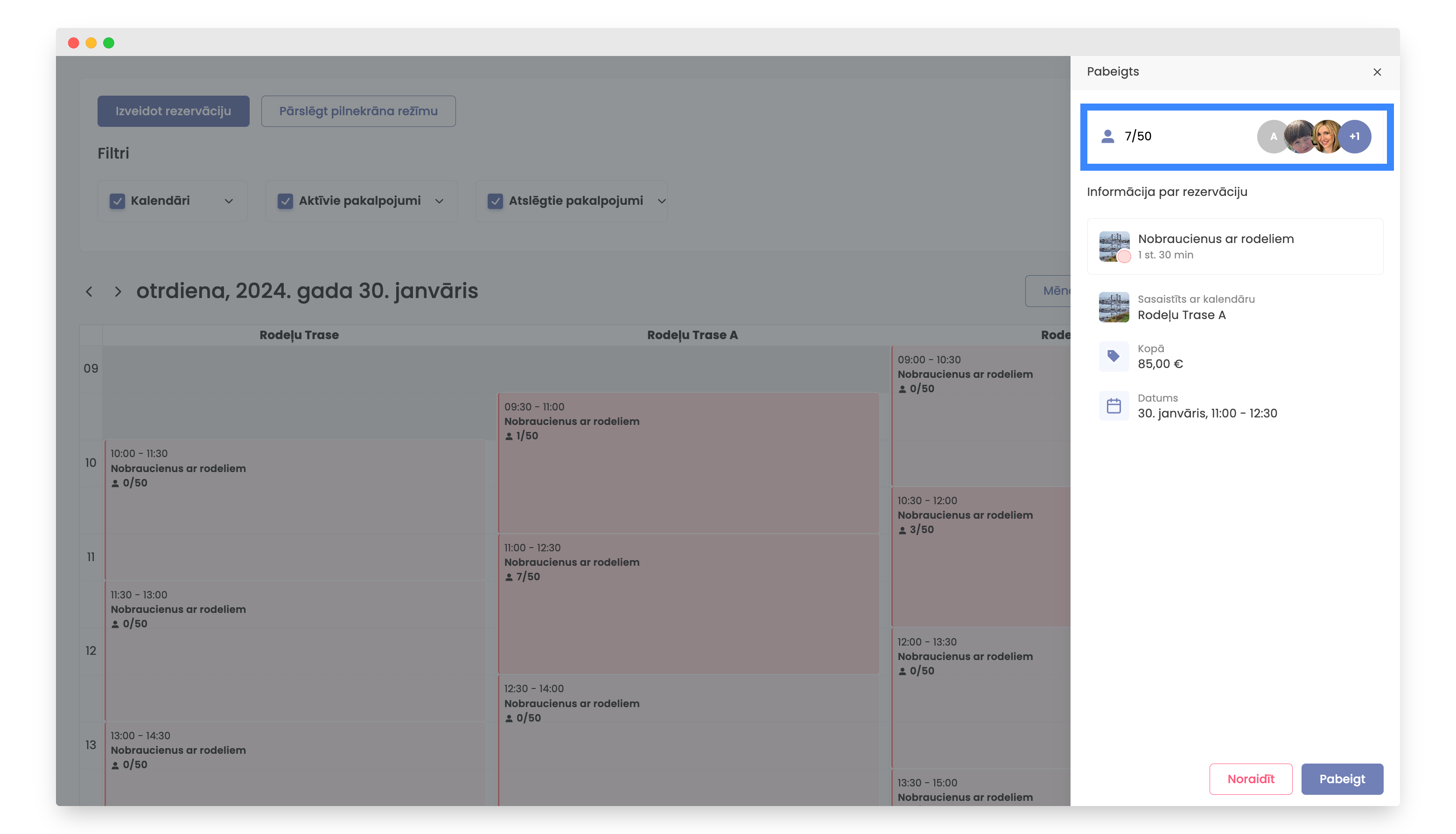 Noklikšķiniet uz klientiem